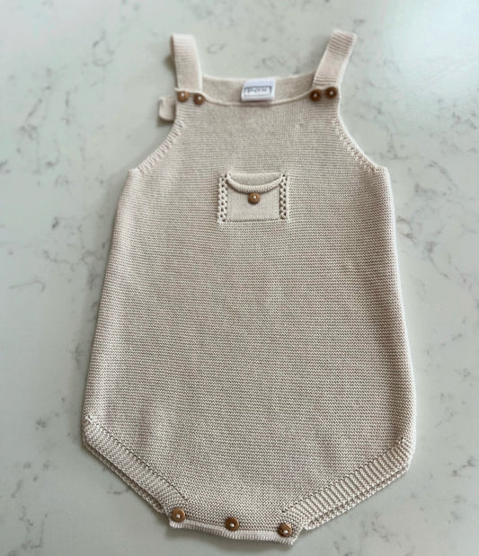 Hugo Romper